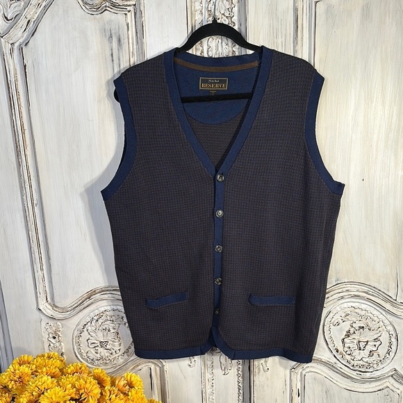Jos. A. Bank Men’s Blue and Brown Houndstooth Sweater Vest - Picture 1 of 9